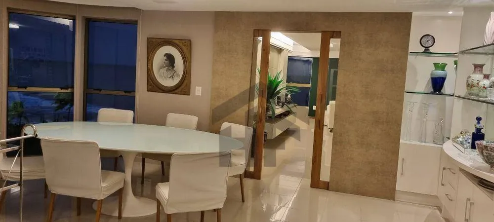 Apartamento, 3 quartos, 211 m² - Foto 4