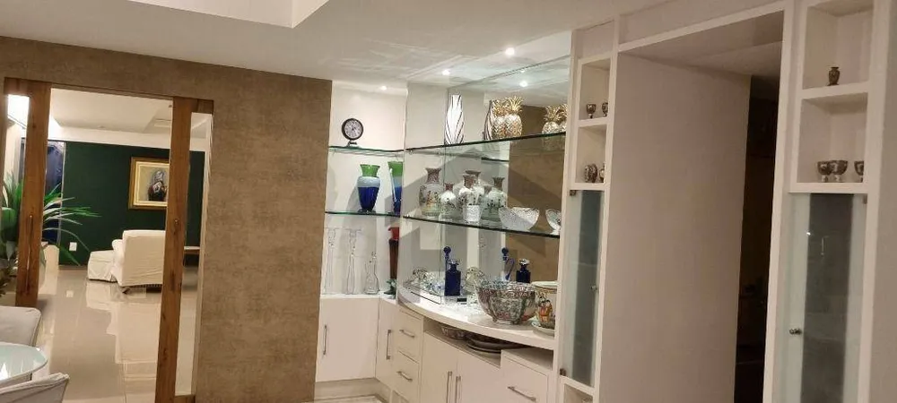 Apartamento, 3 quartos, 211 m² - Foto 6