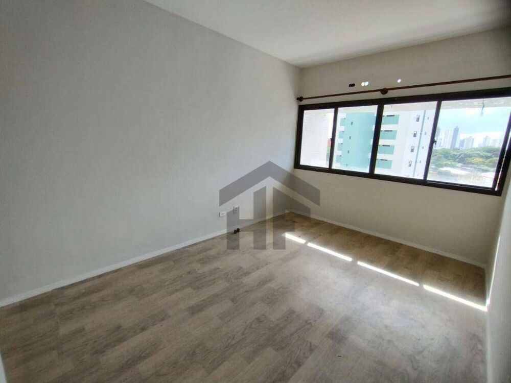 Apartamento à venda com 4 quartos, 217m² - Foto 9
