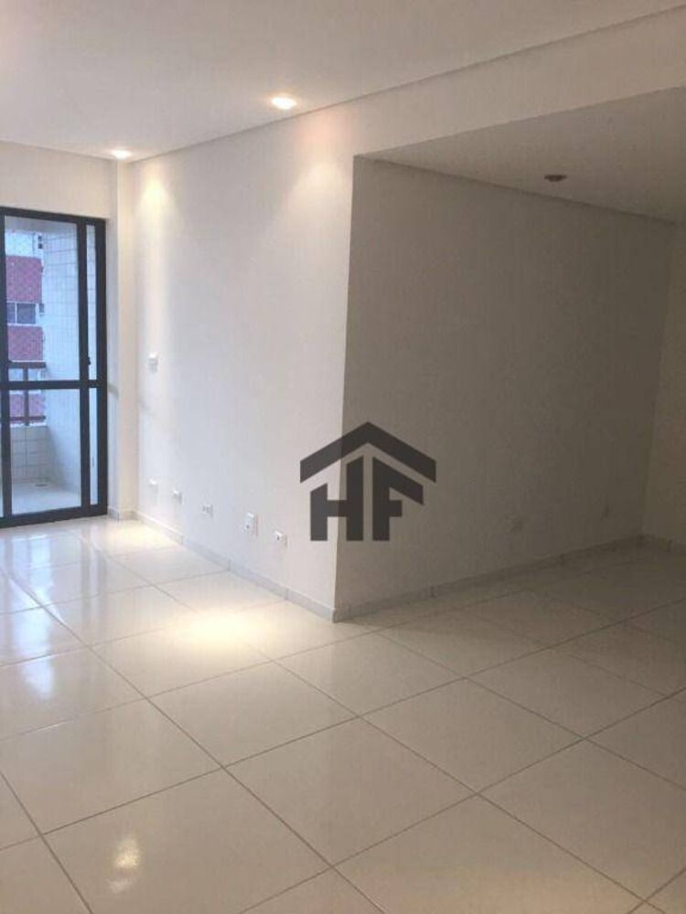 Apartamento à venda com 3 quartos, 119m² - Foto 3