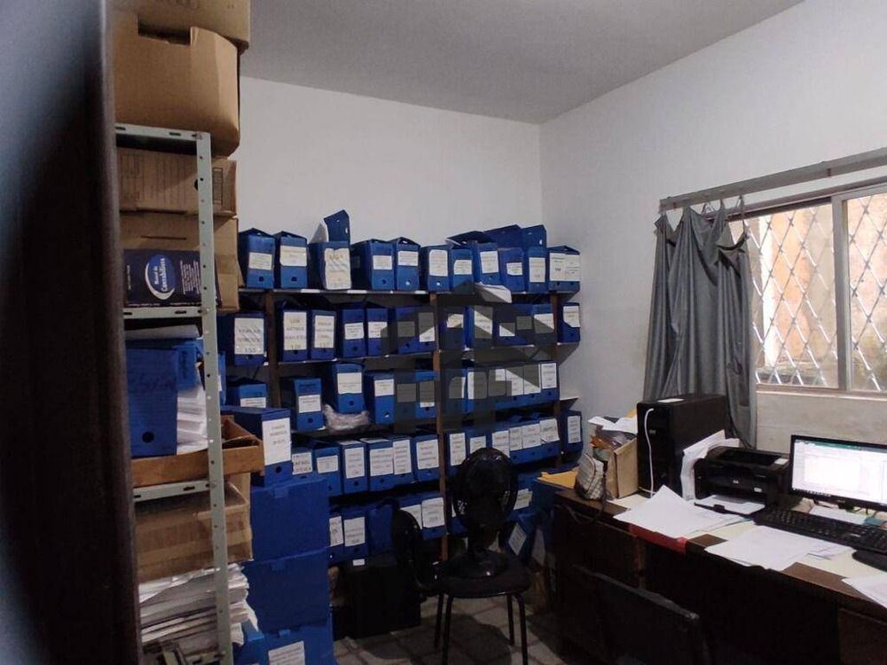 Casa à venda com 9 quartos, 500m² - Foto 8