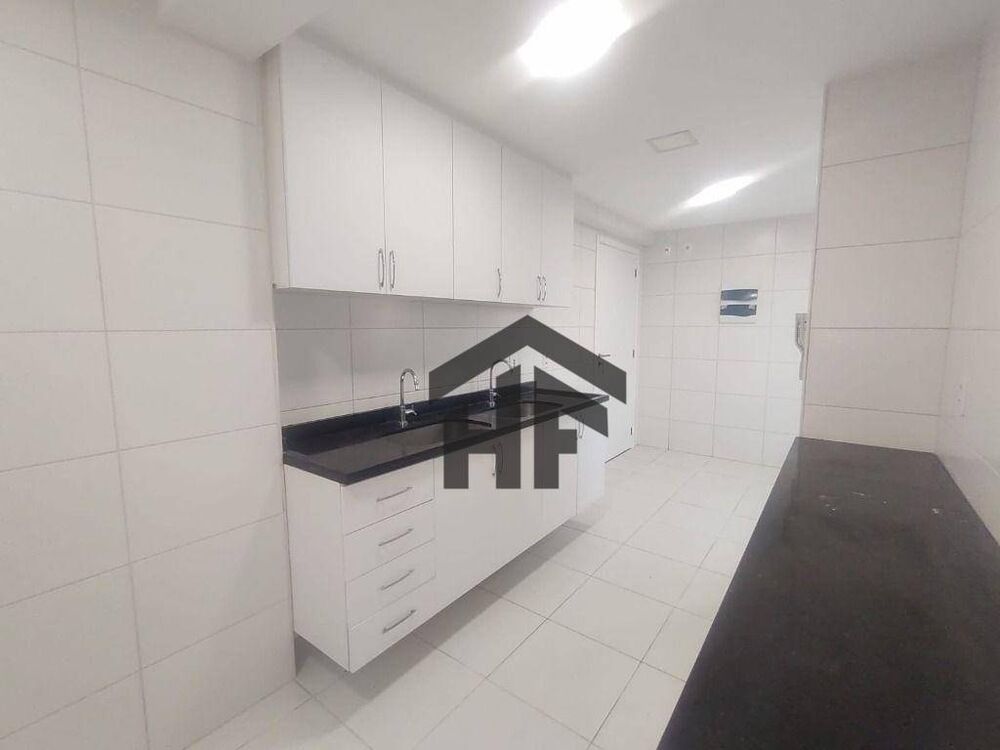 Apartamento à venda com 4 quartos, 138m² - Foto 8