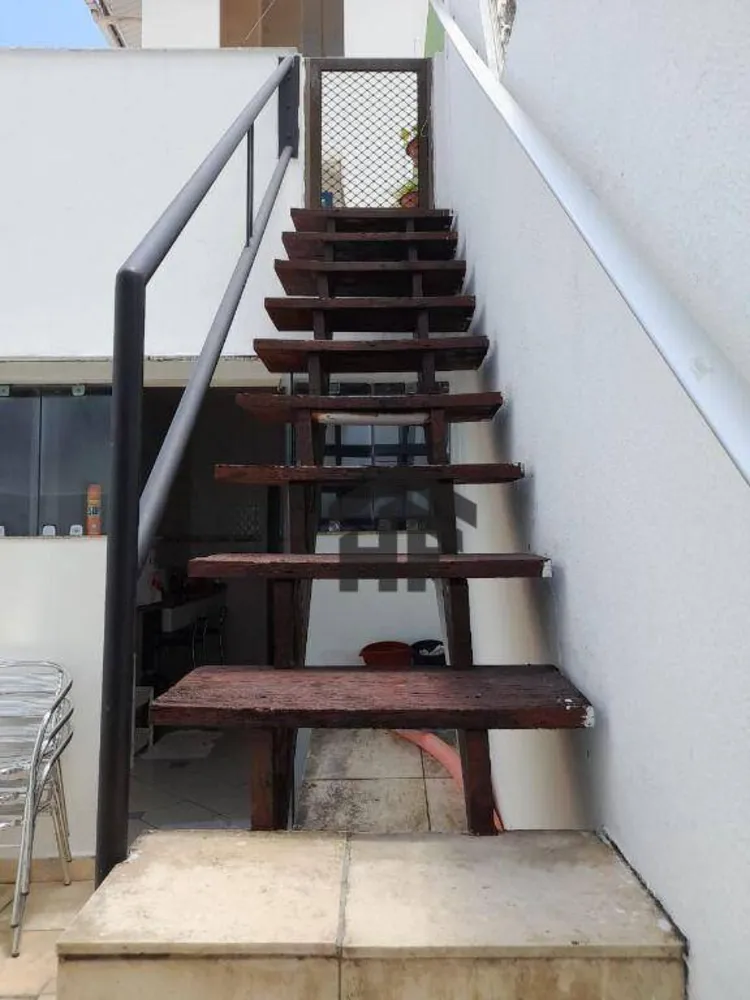 Casa, 3 quartos, 221 m² - Foto 10