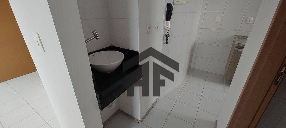 Apartamento à venda com 2 quartos, 41m² - Foto 3