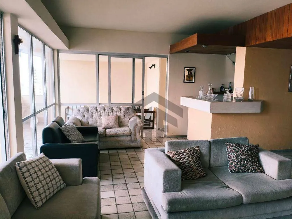 Cobertura, 5 quartos, 281 m² - Foto 2