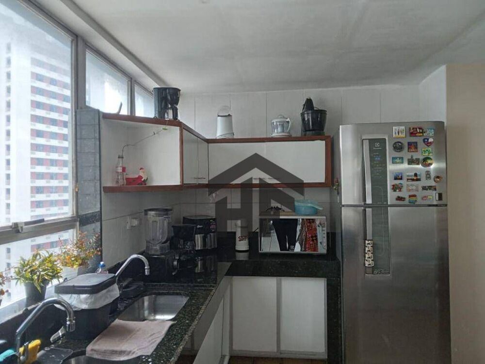 Apartamento à venda com 5 quartos, 247m² - Foto 7