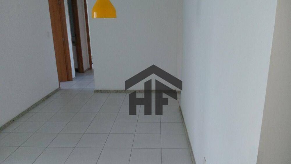 Apartamento à venda com 3 quartos, 71m² - Foto 3