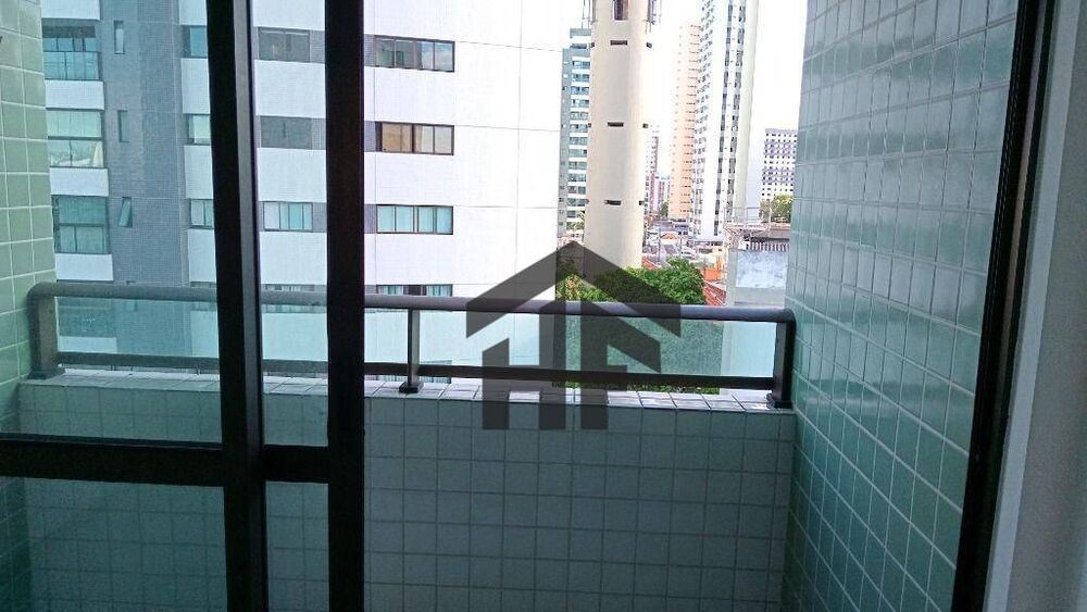 Apartamento à venda com 3 quartos, 71m² - Foto 2