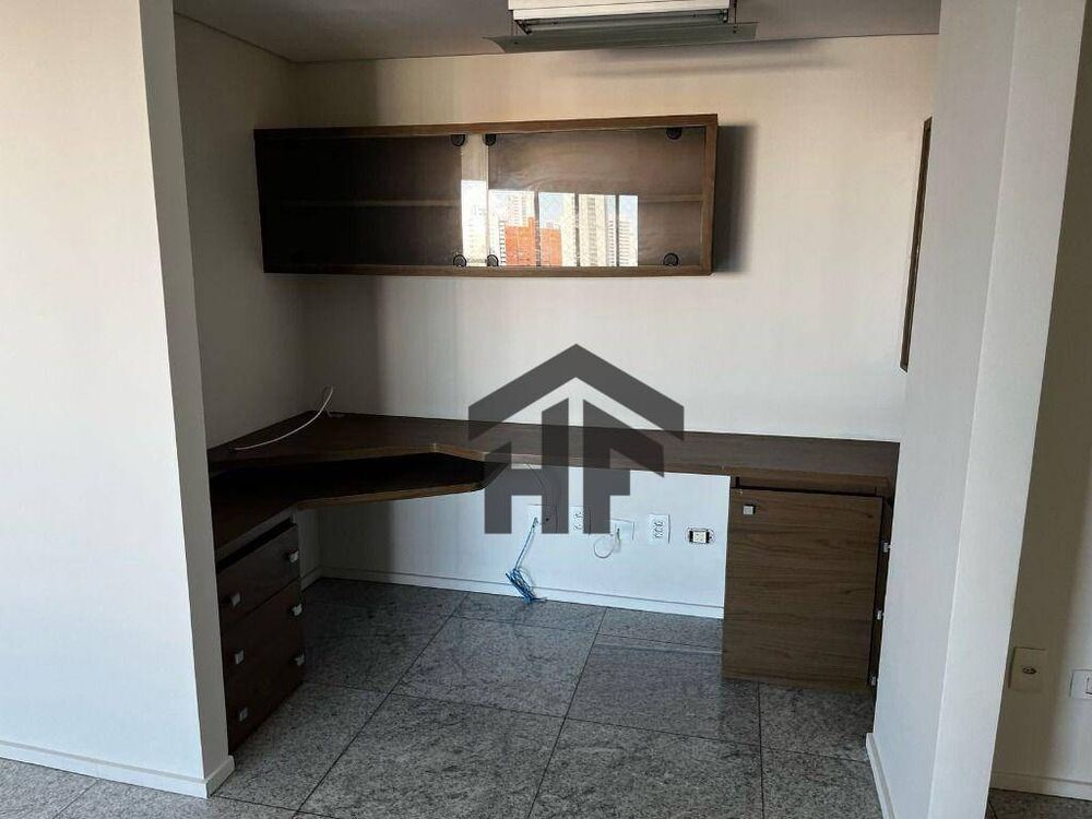 Apartamento à venda com 3 quartos, 130m² - Foto 1