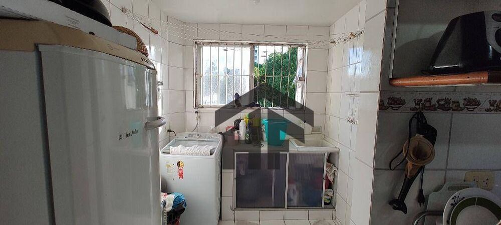 Apartamento à venda com 3 quartos, 130m² - Foto 4