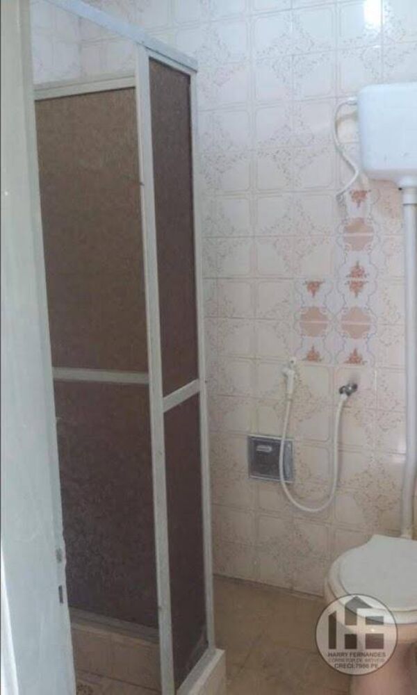 Casa à venda com 5 quartos, 242m² - Foto 12