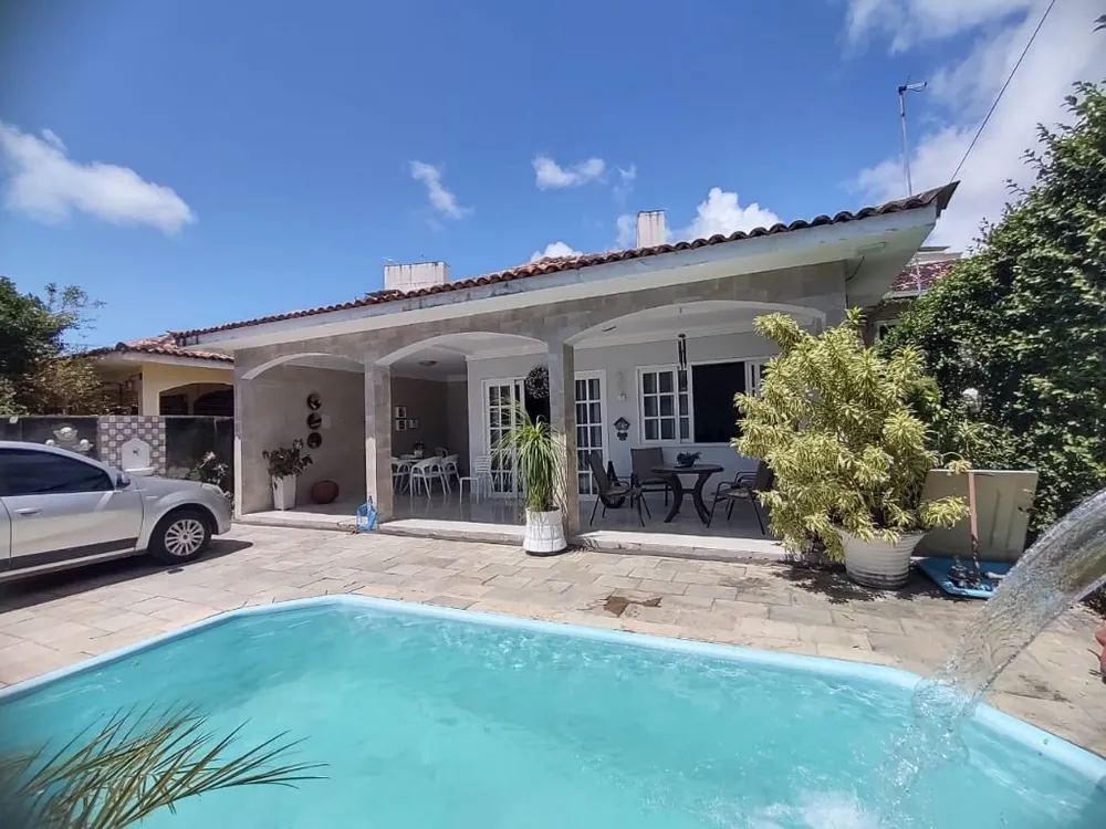 Casa, 4 quartos, 240 m² - Foto 1