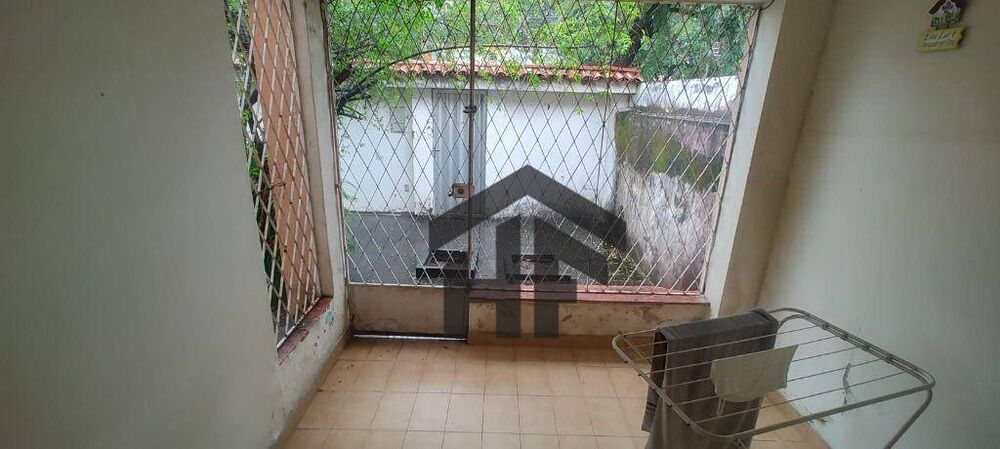 Casa à venda com 3 quartos, 108m² - Foto 12