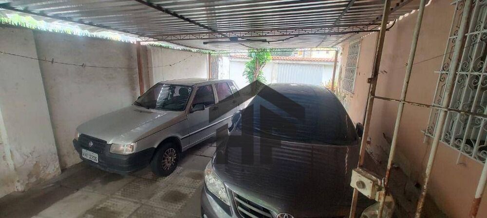 Casa à venda com 3 quartos, 108m² - Foto 9