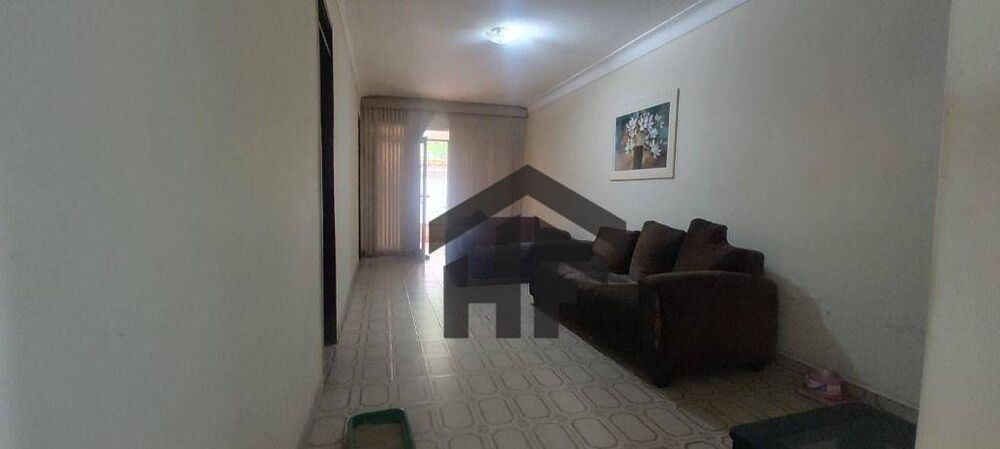 Casa à venda com 3 quartos, 108m² - Foto 4