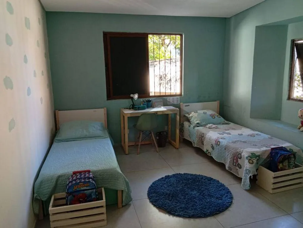 Casa, 4 quartos, 350 m² - Foto 1