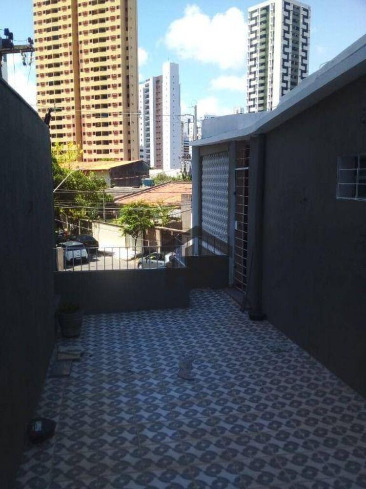 Casa à venda com 4 quartos, 331M2 - Foto 4
