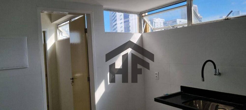 Apartamento à venda com 3 quartos, 168m² - Foto 8