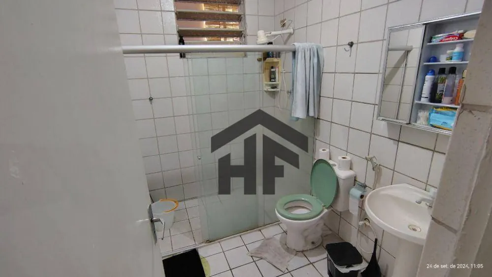 Casa, 7 quartos, 245 m² - Foto 3