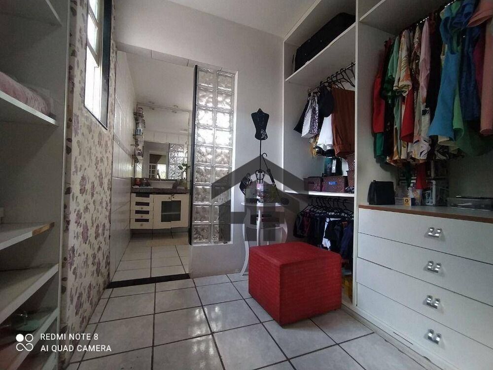 Casa, 6 quartos, 171 m² - Foto 6