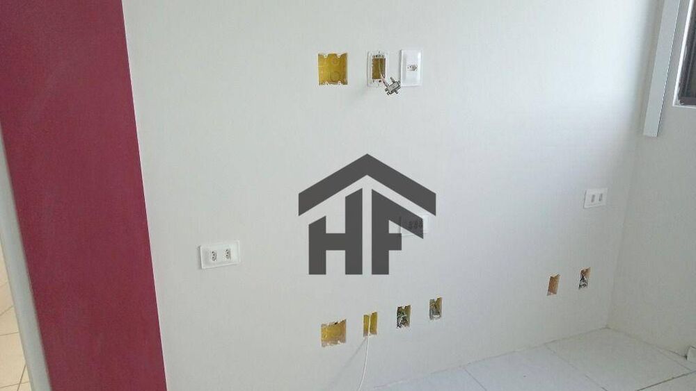 Apartamento à venda com 4 quartos, 150m² - Foto 7