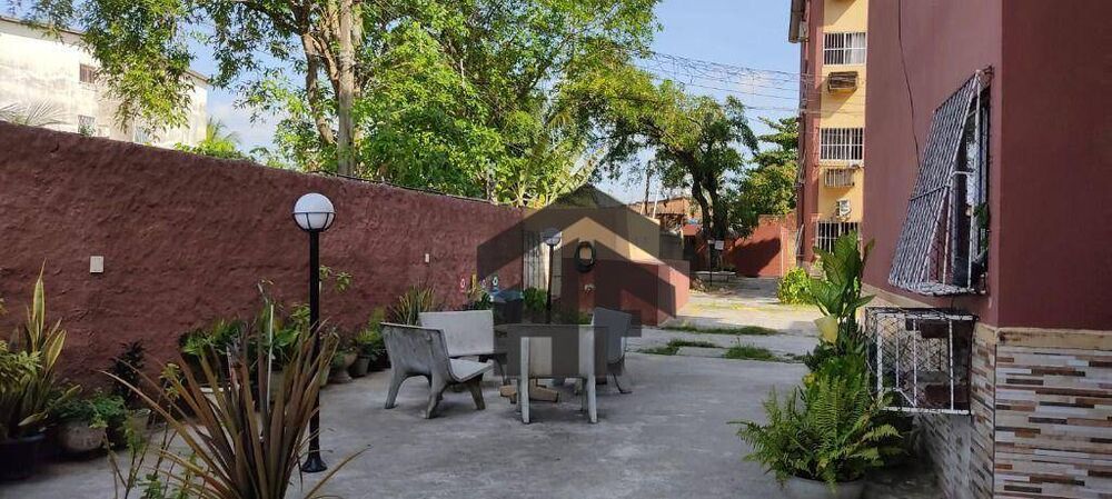 Apartamento à venda com 2 quartos, 63m² - Foto 2