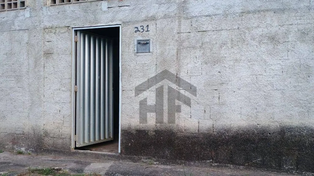 Casa, 3 quartos, 240 m² - Foto 1