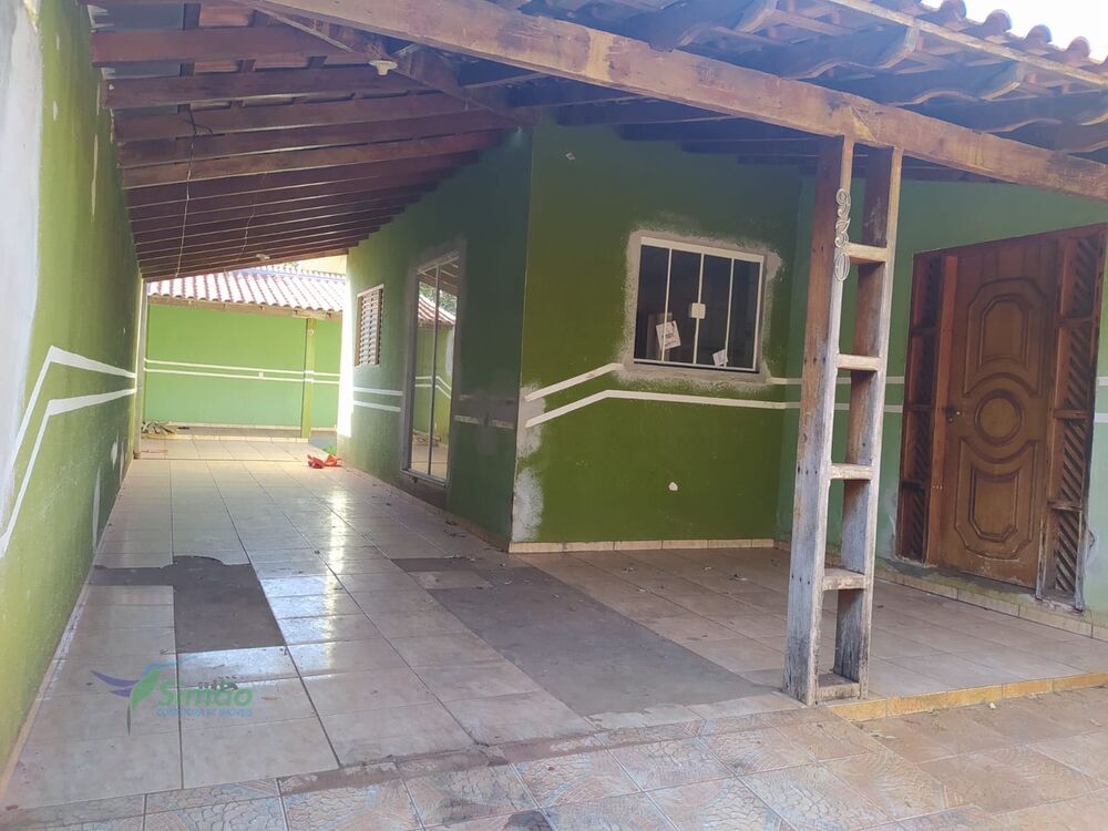 Casa à venda com 2 quartos, 140m² - Foto 2