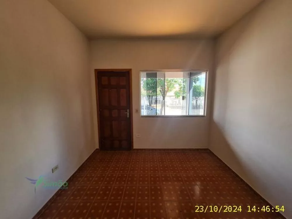 Casa, 3 quartos, 195 m² - Foto 2