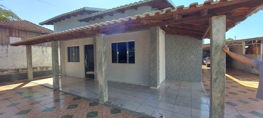 Casa à venda com 2 quartos, 599m² - Foto 2
