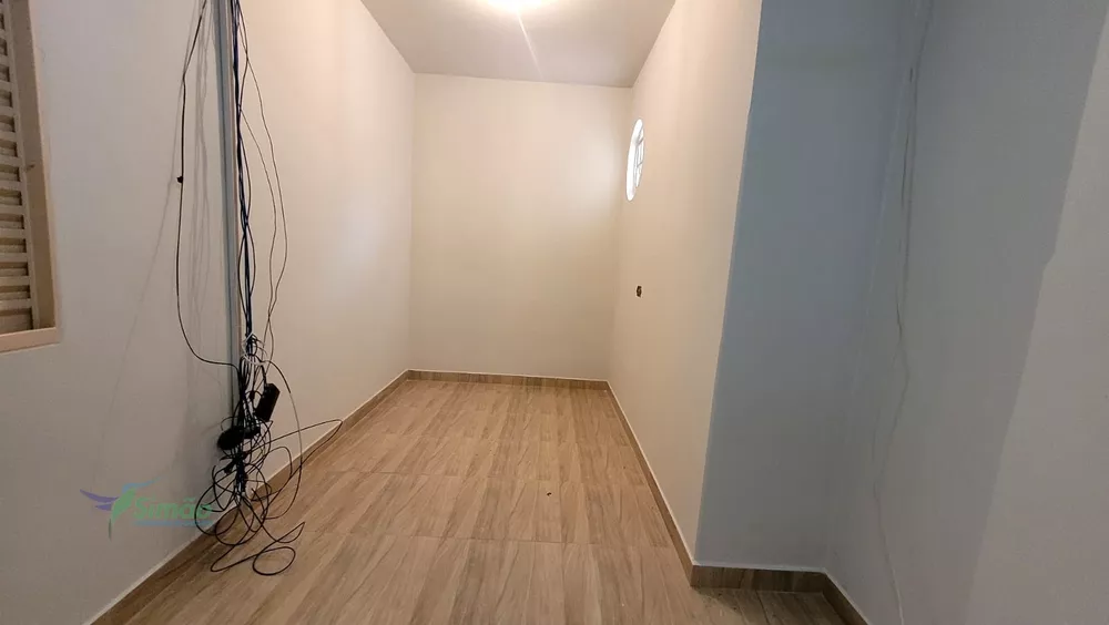 Casa à venda com 3 quartos, 324m² - Foto 12