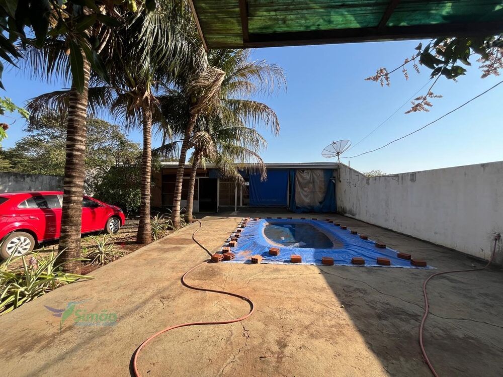 Casa de Condomínio à venda com 2 quartos, 357m² - Foto 1