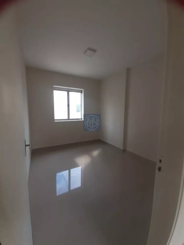 Apartamento à venda com 1 quarto, 45m² - Foto 2