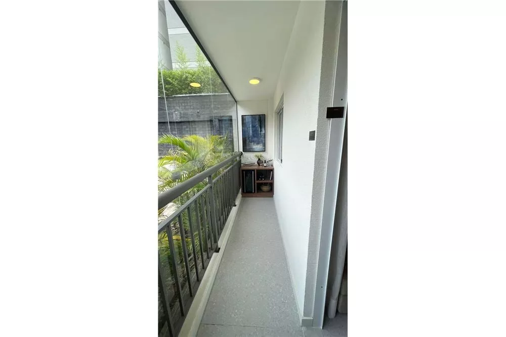 Apartamento à venda com 1 quarto, 30m² - Foto 2