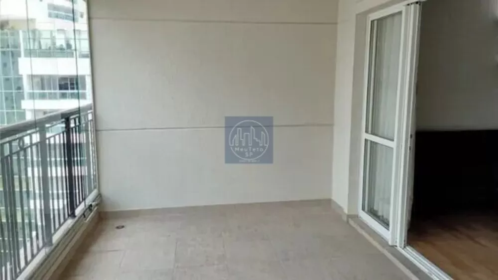 Apartamento para alugar com 3 quartos, 107m² - Foto 2