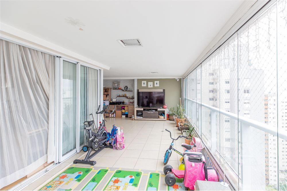 Apartamento, 3 quartos, 192 m² - Foto 3