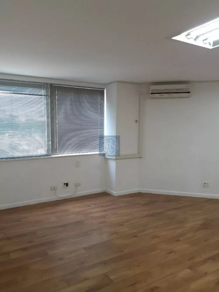 Loja-Salão para alugar com 1 quarto, 204m² - Foto 5