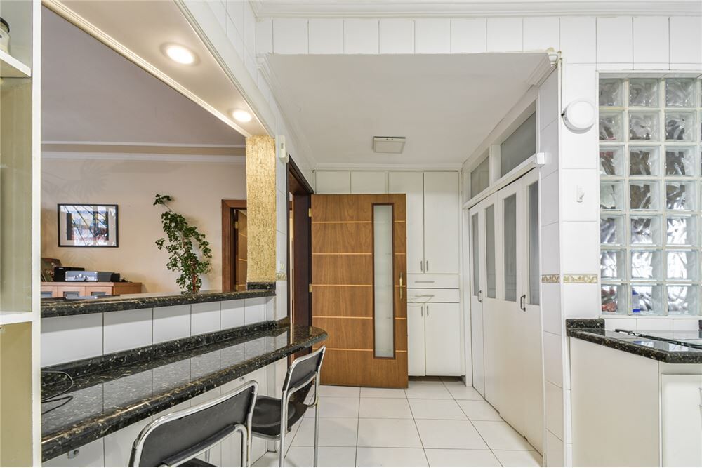 Apartamento à venda com 3 quartos, 113m² - Foto 5