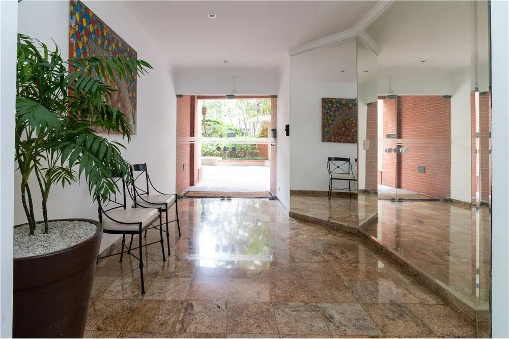 Apartamento, 3 quartos, 143 m² - Foto 2