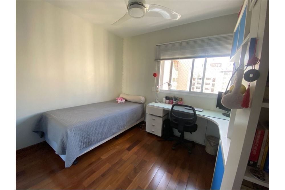 Apartamento, 3 quartos, 200 m² - Foto 4