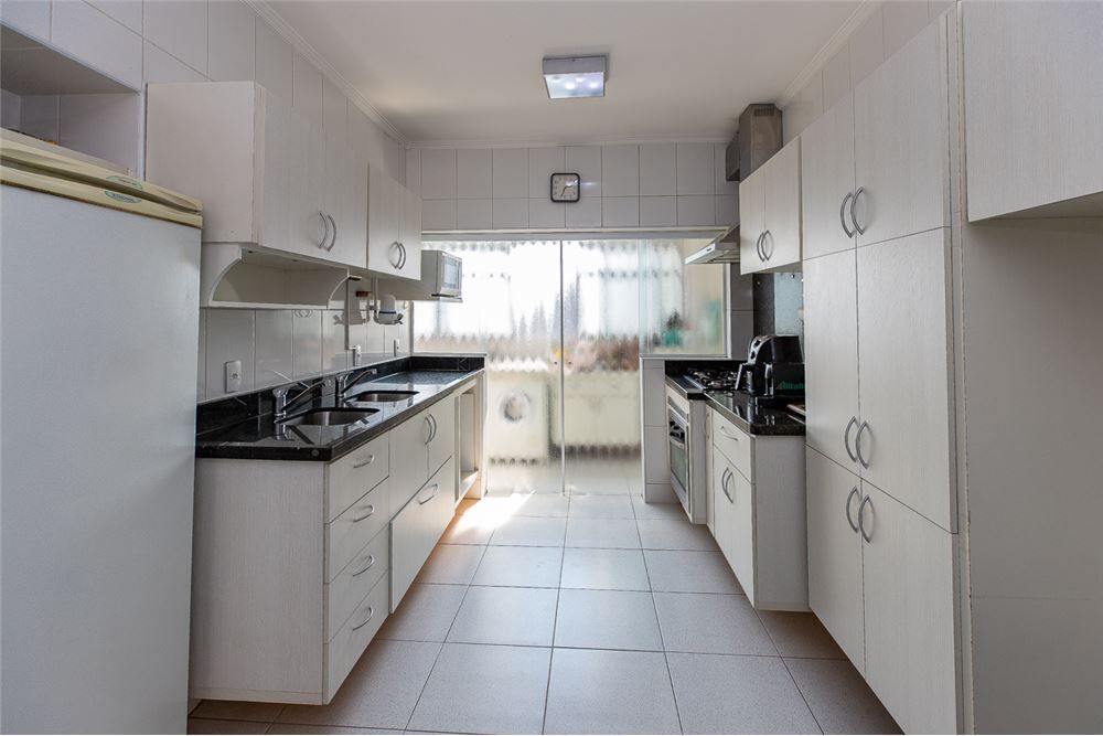 Apartamento, 3 quartos, 138 m² - Foto 2