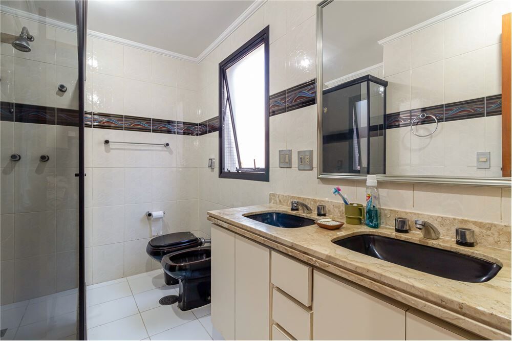 Apartamento, 4 quartos, 186 m² - Foto 1