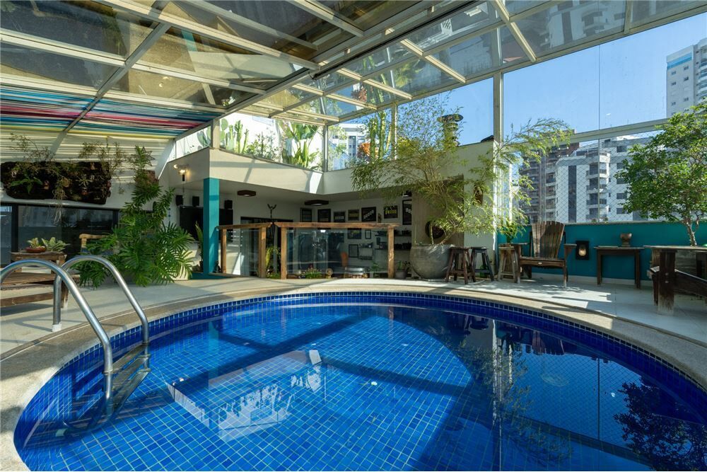 Cobertura, 2 quartos, 228 m² - Foto 1
