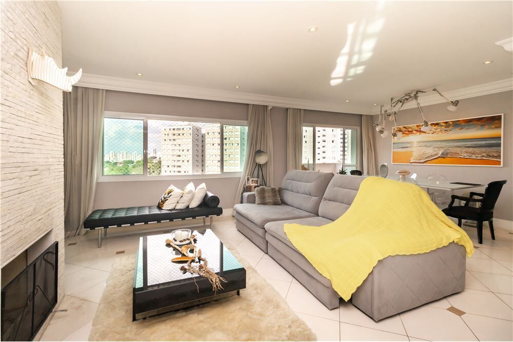 Cobertura à venda com 3 quartos, 300m² - Foto 4