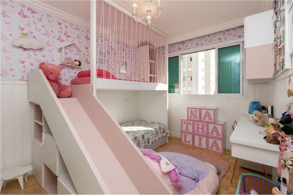 Cobertura à venda com 3 quartos, 300m² - Foto 2