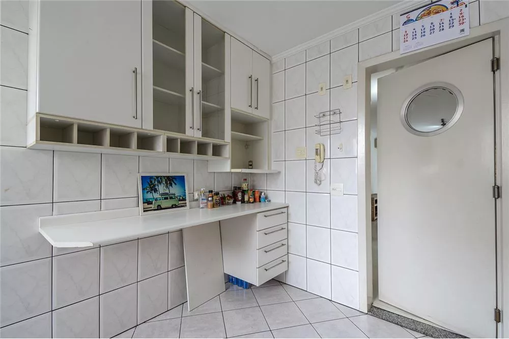 Apartamento à venda com 2 quartos, 108m² - Foto 5