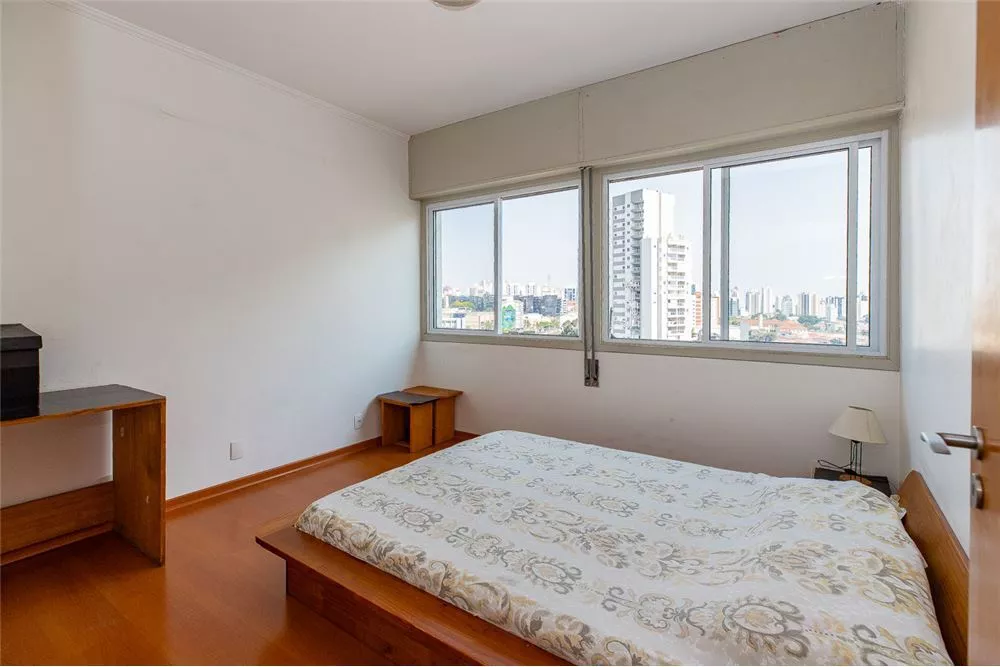 Apartamento à venda com 3 quartos, 138m² - Foto 8