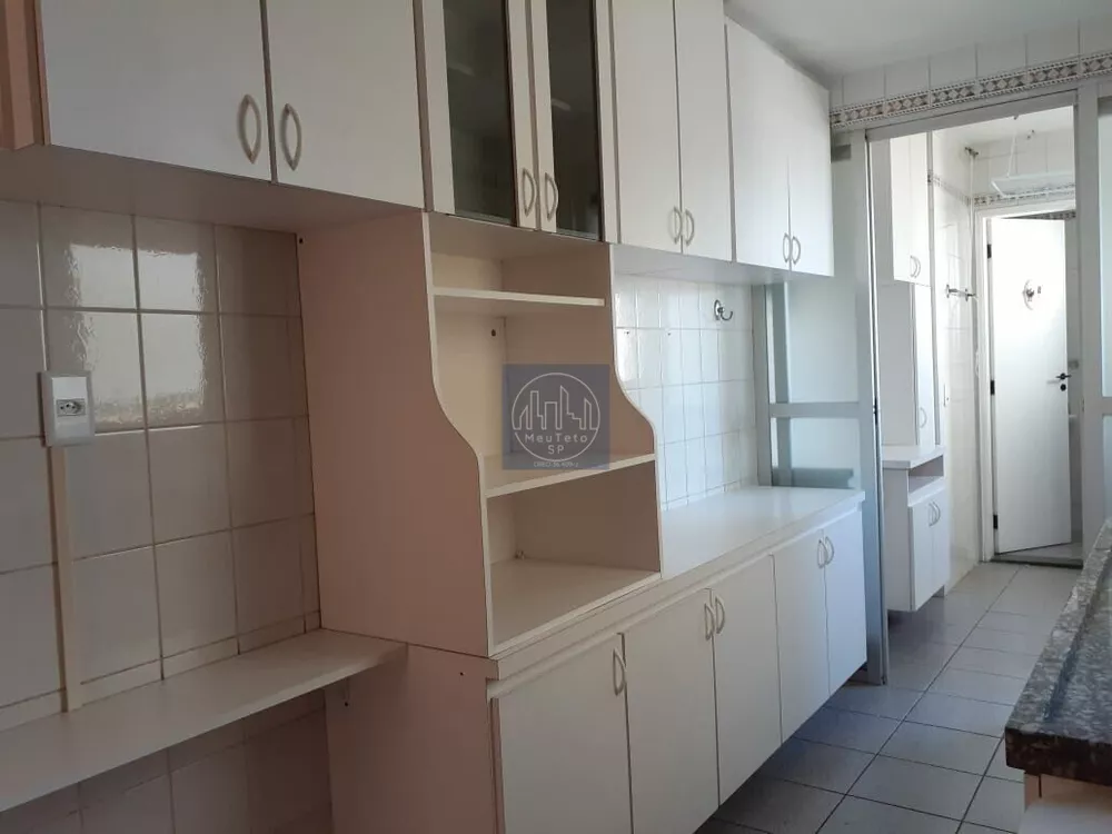 Apartamento à venda com 3 quartos, 74m² - Foto 8