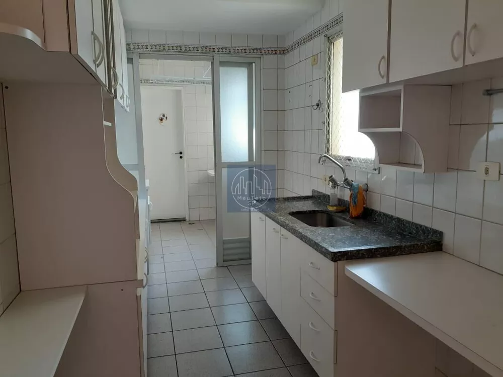 Apartamento à venda com 3 quartos, 74m² - Foto 3