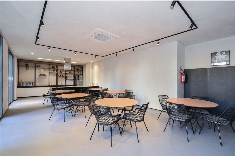 Apartamento, 1 quarto, 37 m² - Foto 4